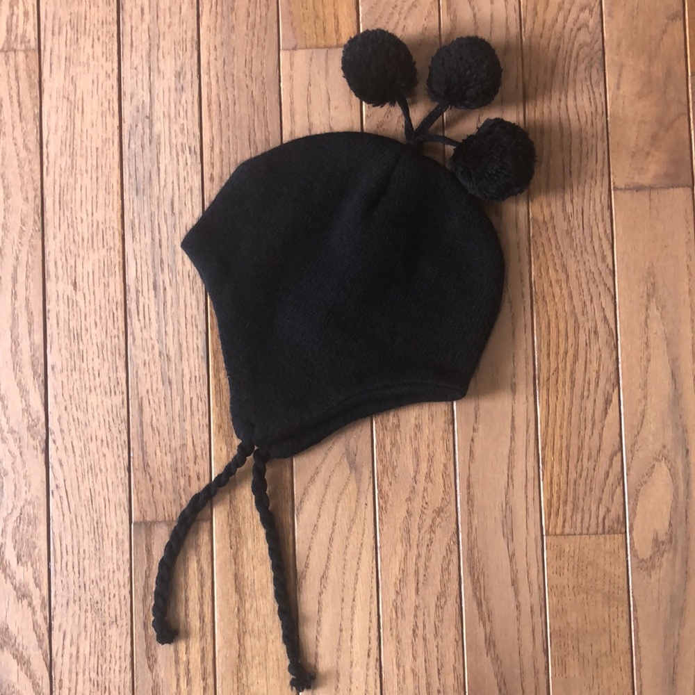 Pompon Hat for a Child - One Size